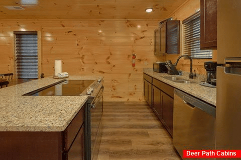 Fully Furnished kitchen in 2 bedroom cabin - Hemlock Splash