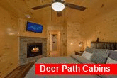 2 bedroom cabin with King bed and fireplace