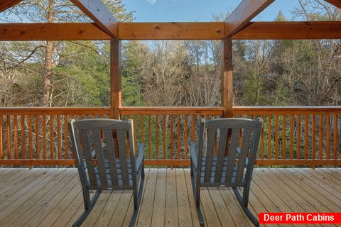 2 bedroom indoor pool cabin with wooded view - Hickory Splash