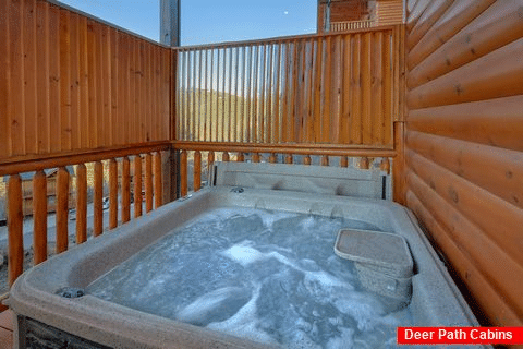 4 bedroom luxury cabin with hot tub and pool - Splashing Bear Cove
