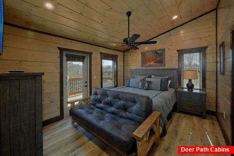 15 bedroom cabin with 12 King Master Bedrooms - Smoky Mountain Masterpiece