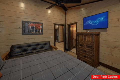 15 Bedroom Cabin with room for 60 guests - Smoky Mountain Masterpiece