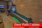 Luxury 15 bedroom cabin with Skee Ball Game 