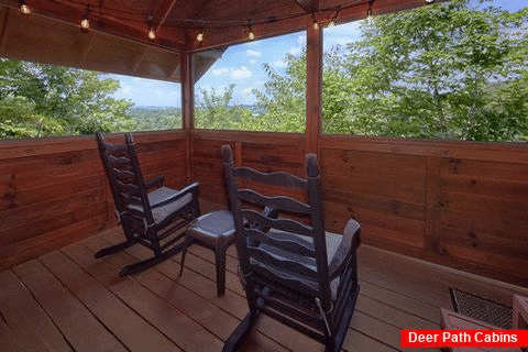 1 bedroom cabin with hot tub and private deck - Angel's Ridge