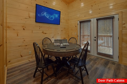 2 bedroom cabin with poker table game room - Laurel Splash