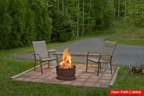 Secluded 1 Bedroom Vacation Home with Fire Pit - Bear Bottoms
