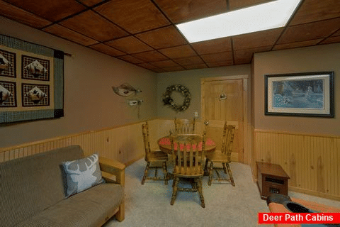 1 bedroom cabin with game room and pool table - Dreamweaver