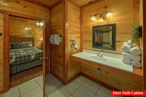 Master Bedroom with Bath on main level in cabin - The Big Lebowski