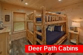 Luxury 5 Bedroom Cabin with Queen Bunkbeds