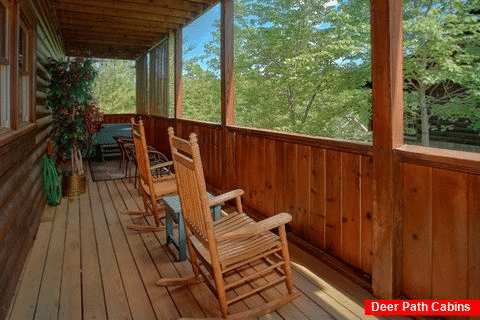 Pigeon Forge cabin rental with hot tub on deck - Cozy Escape