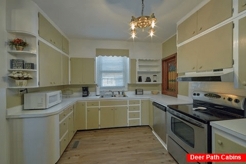 Fully Equipped Kitchen - Southern Charm
