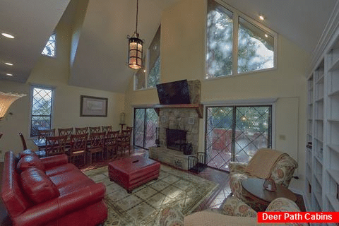 Gatlinburg cabin with fireplace in living room - Southern Comfort