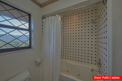 Bathroom with Jetted Tub in 4 bedroom cabin - Southern Comfort