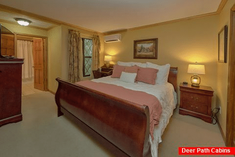 Gatlinburg Cabin with 4 king Master Bedrooms - Southern Comfort