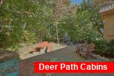 4 Bedroom cabin with fire pit and picnic table