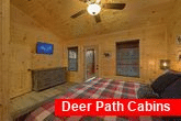 Luxury 2 Bedroom Cabin with King Bed & Cable TV