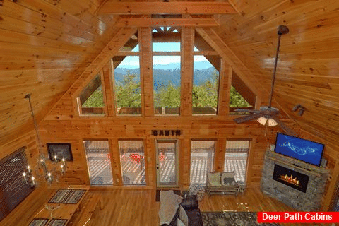 3 Bedroom Cabin with Views - Honey Cabin