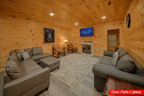 Premium 8 bedroom cabin with Game Room - Waldens Creek Oasis