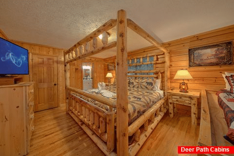 3 bedroom cabin with 2 King Master Bedrooms - Not Too Shabby