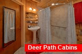 1 bedroom cabin rental with Private master Bath