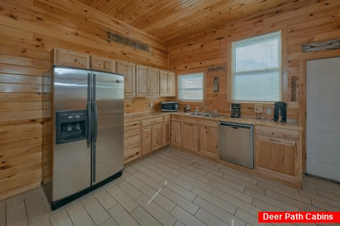 6 bedroom cabin rental with 2 kitchens - Fireside Retreat
