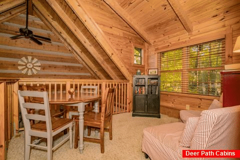 4 Bedroom Cabin with Game Room and Theater Area - Rockin R Lodge