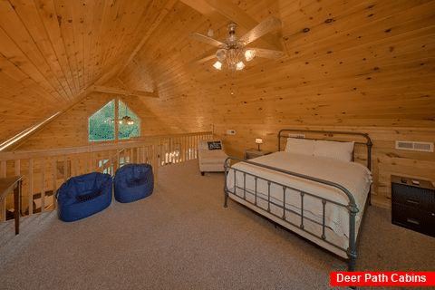 Beautiful 2 Bedroom Lake Cabin Sleeps 8 - Douglas Dream