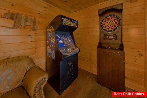 4 Bedroom Game room Arcade Game and Pool Table - Bear Down