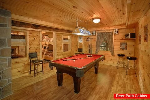 3 Bedroom 3 Bathroom Cabin With Pool Table - Cabin on the Lake