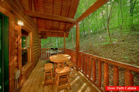 Premium 1 bedroom cabin with private deck - Git - R - Done