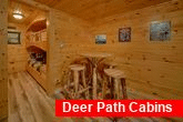 3 bedroom cabin with Game Room and bunk beds