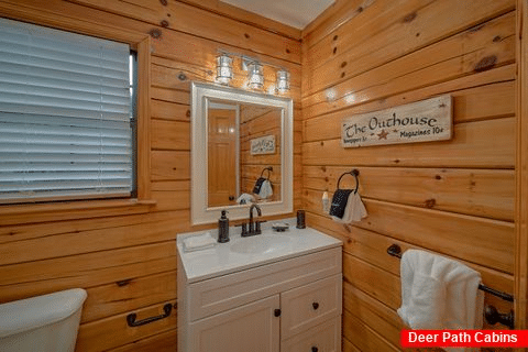 3 bedroom Hidden Springs cabin with 3 bathrooms - Not Too Shabby
