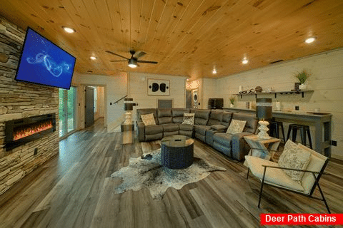 3 bedroom cabin with Spacious game room - A Peaceful Haven