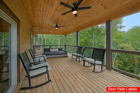 3 bedroom cabin with wooded view from deck - A Peaceful Haven
