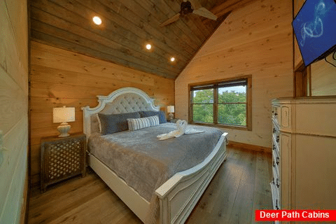 King Master Bedroom in Gatlinburg cabin rental - Gatlinburg Views