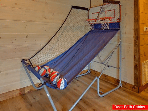 4 bedroom cabin with Pop a Shot Basketball Game - Gatlinburg Views