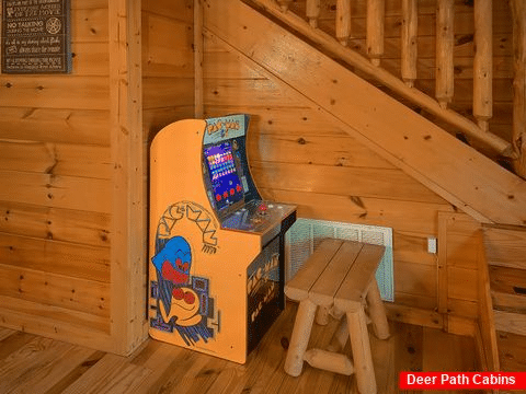4 bedroom Room With Arcade and Pool Table - Hidden Haven