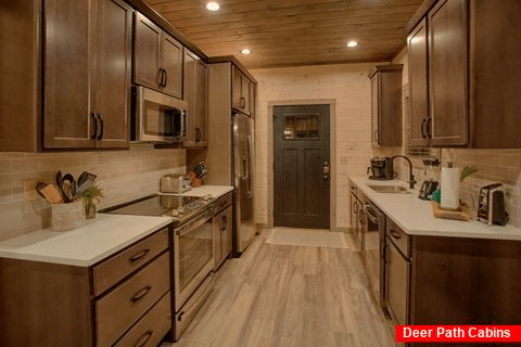 2 bedroom cabin with fully furnished kitchen - Gatlinburg Splash