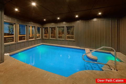 Private heated pool in Premium Gatlinburg cabin - Gatlinburg Splash