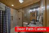 5 bedroom cabin with 3 Master Bathrooms
