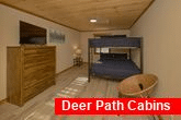 Rustic 5 bedroom cabin with Queen Bunk Beds