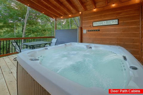 Private Hot Tub at 5 bedroom luxury cabin - A Mountain Paradise