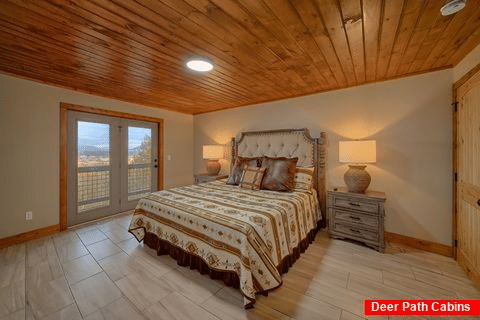 Luxury 5 Bedroom 4 Bath Chalet Sleeps 16 - Luxury Mountain Hideaway