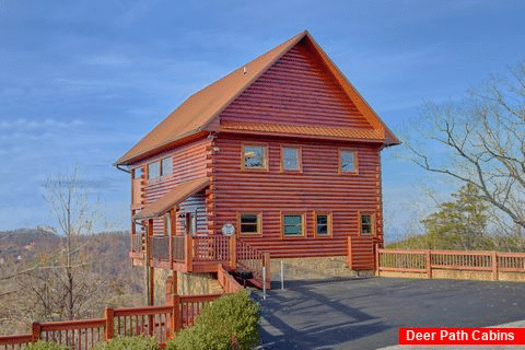 Luxury 2 bedroom cabin rental with mountain view - Chocolate Moose