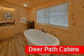 Gatlinburg cabin with soaking tub in master bath