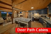 Modern 3 bedroom cabin with full kitchen