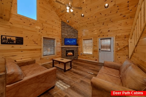 Luxury Two Bedroom Cabin near Pigeon Forge - Tennessee Dreamin