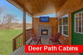 2 Bedroom Cabin with Outdoor Fireplace and TV