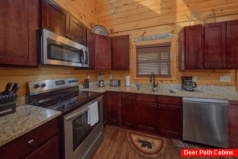 Spacious Cabin with Fully Equipped Kitchen - A Bear's Creek Plunge