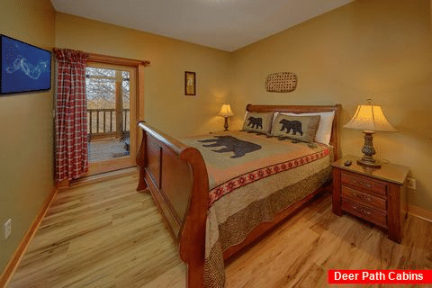 5 Bedroom 4 Bath Cabin Sleeps 14 - Black Bear Lodge
